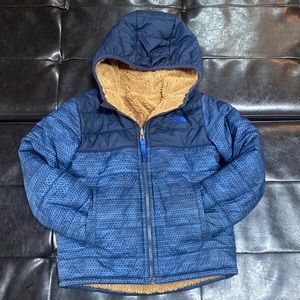 The North Face boys reversible jacket size 6